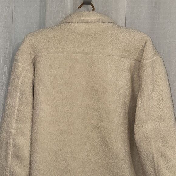 Express XL Ivory Cream Sherpa Teddy Shacket Shirt Jacket - Picture 4 of 14